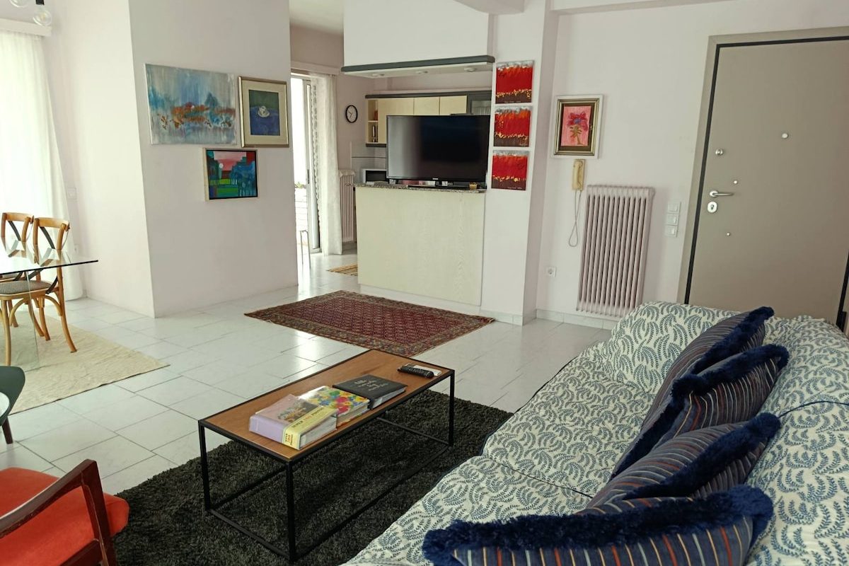 Laura-s-comfy-apt-in-Piraeus-centre-4
